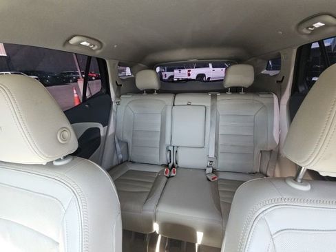 Used 2023 GMC Terrain Denali AWD/4WD image 7