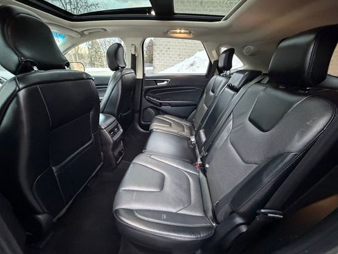 Used 2018 Ford Edge Titanium w/ Equipment Group 301A image 24