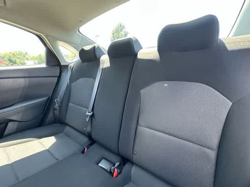 Used 2024 Kia Forte LXS w/ LXS Technology Package FWD image 15