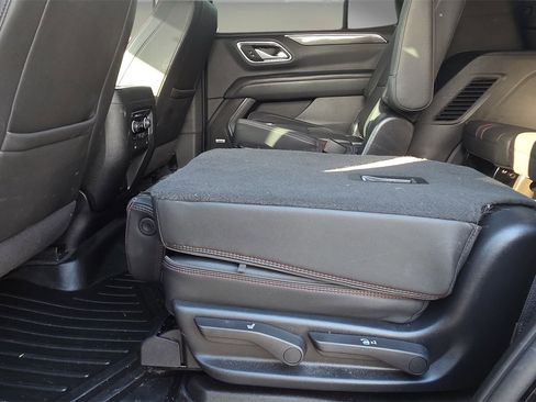 Used 2022 Chevrolet Tahoe RST w/ Luxury Package image 23