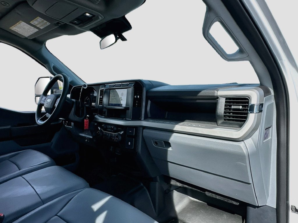 Used 2024 Ford F350 XL AWD/4WD image 26