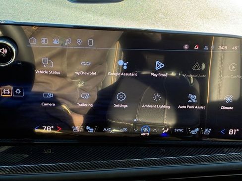 New 2026 Chevrolet Traverse High Country image 25