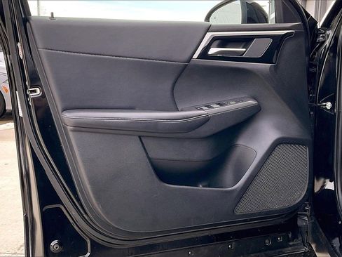 Used 2024 Mitsubishi Outlander SE image 22