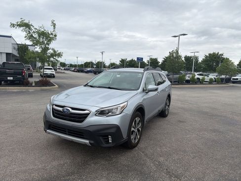 Used 2022 Subaru Outback Limited AWD/4WD image 5