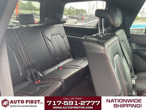 Used 2019 Ford Expedition Limited w/ Equipment Group 303A AWD/4WD image 14