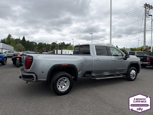 Used 2024 GMC Sierra 3500 SLT w/ SLT Premium Package AWD/4WD image 6