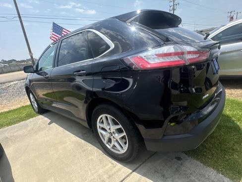 Used 2024 Ford Edge SEL AWD/4WD image 7