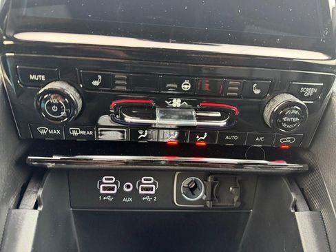 New 2025 Jeep Grand Cherokee Limited w/ Black Appearance Package image 22