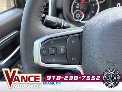 Used 2025 RAM 3500 Big Horn image 31