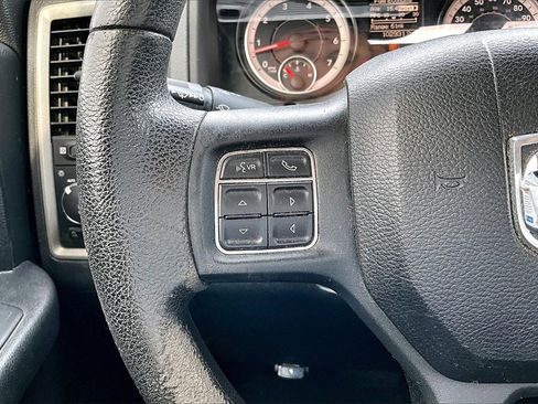 Used 2017 RAM 1500 Express image 20