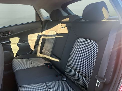 Used 2021 Hyundai Kona SEL image 14