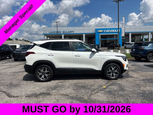 Used 2021 Kia Seltos EX AWD/4WD image 2