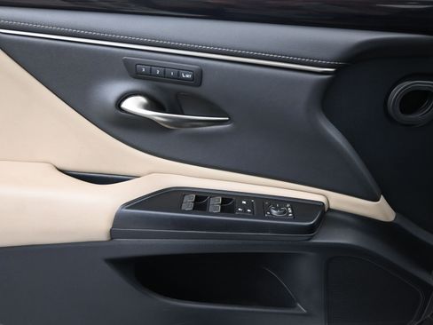 Used 2021 Lexus ES 350 w/ Premium Package image 12