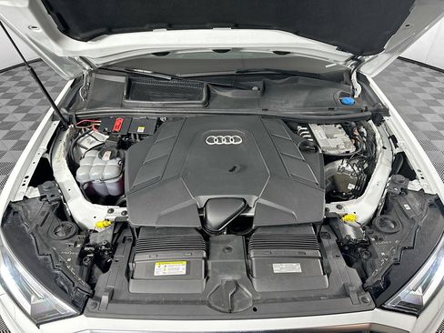 Used 2021 Audi Q7 3.0T Premium w/ Convenience Package image 35