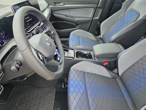 New 2026 Volkswagen Golf w/ Euro Style Package image 9