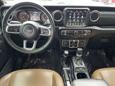 Used 2021 Jeep Wrangler Unlimited Sahara image 11