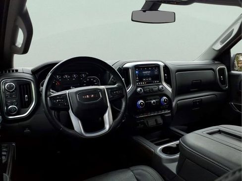 Used 2019 GMC Sierra 1500 SLT w/ SLT Premium Package AWD/4WD image 9