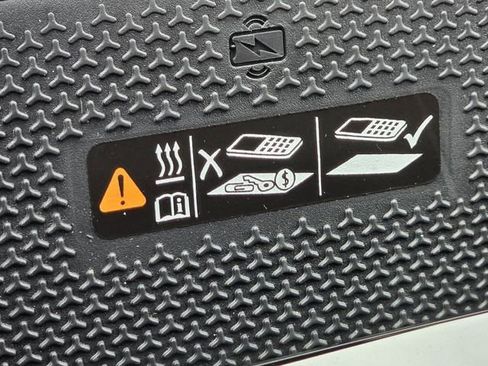 New 2026 Chevrolet Equinox ACTIV w/ Convenience Package III FWD image 7