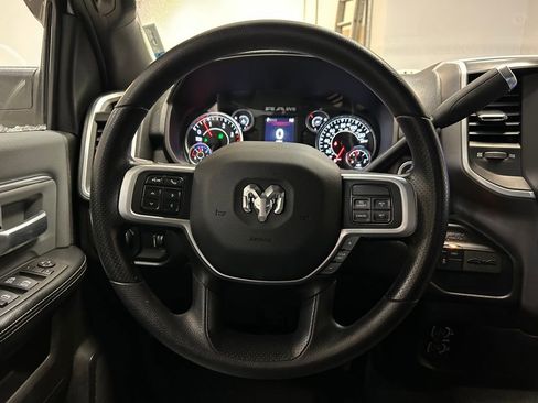 Used 2022 RAM 2500 Big Horn w/ Cold Weather Group image 10