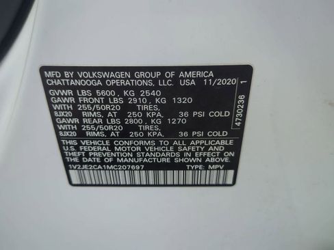 Used 2021 Volkswagen Atlas Cross Sport SE w/ Panoramic Sunroof Package image 36