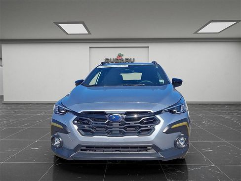 Certified 2025 Subaru Crosstrek 2.5i Sport w/ Crosstrek Mirror Package image 3