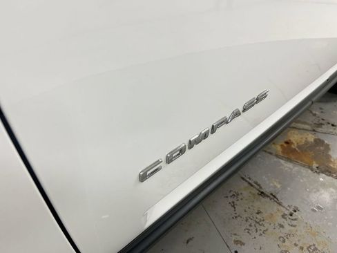 Used 2017 Jeep Compass High Altitude FWD image 25