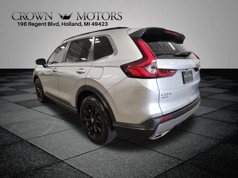 Certified 2025 Honda CR-V Sport-L image 5