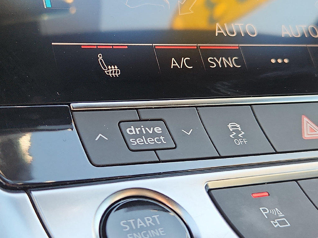 Used 2023 Audi A6 2.0T Premium w/ Convenience Package AWD/4WD image 25