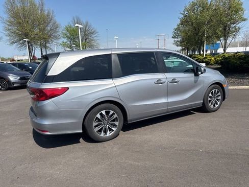 Used 2022 Honda Odyssey EX-L image 11