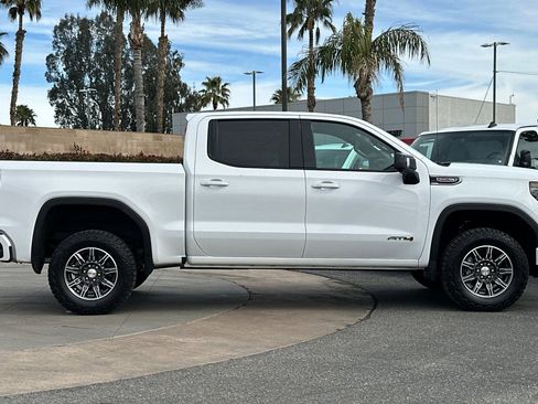 Certified 2025 GMC Sierra 1500 AT4 image 3