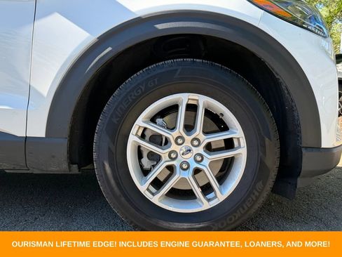 Used 2025 Ford Explorer Active RWD image 10