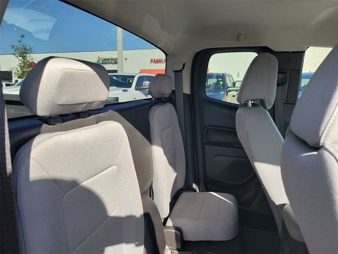 Used 2017 Chevrolet Colorado W/T w/ WT Convenience Package image 28