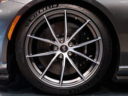 Certified 2023 Ferrari 812 GTS RWD image 13