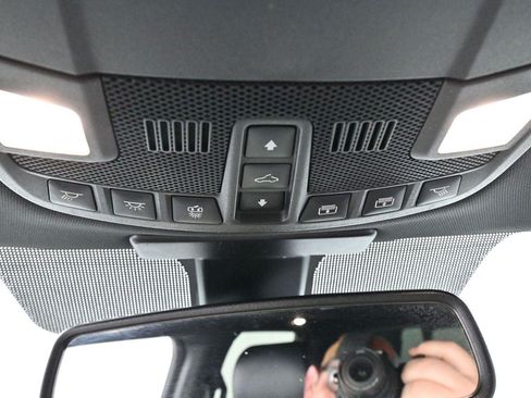 Used 2018 Ford F150 Raptor w/ Equipment Group 802A Luxury AWD/4WD image 32