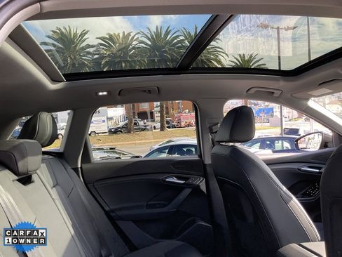 Used 2025 Audi Q6 e-tron Premium w/ Convenience Package image 49