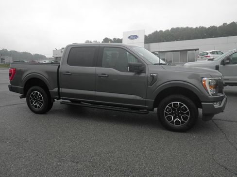 Certified 2023 Ford F150 XLT w/ Equipment Group 302A High image 8