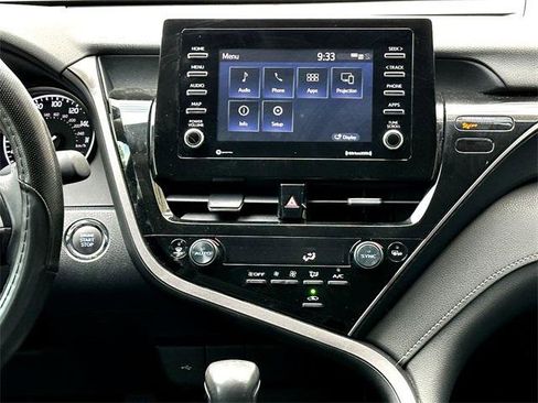 Certified 2024 Toyota Camry SE w/ Convenience Package image 28