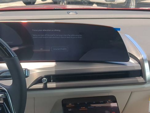 New 2026 Cadillac Vistiq Sport image 19