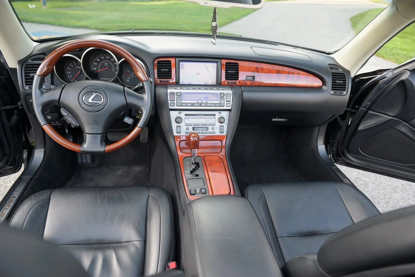 Used 2002 Lexus SC 430 Convertible RWD image 52