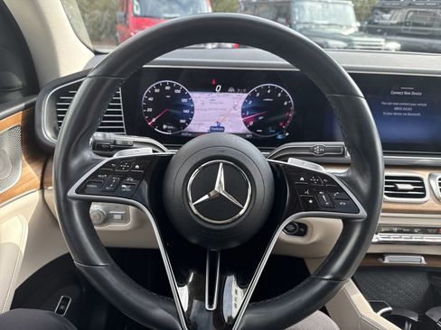 Used 2024 Mercedes-Benz GLE 350 350 4MATIC image 19