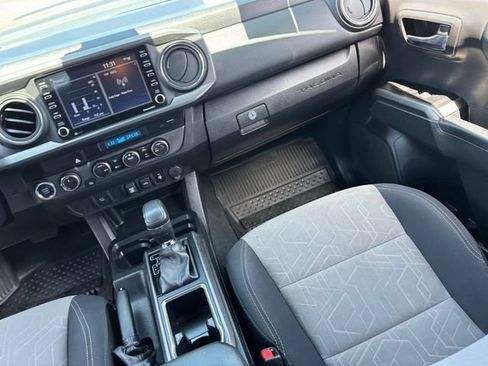 Used 2023 Toyota Tacoma TRD Sport AWD/4WD image 16