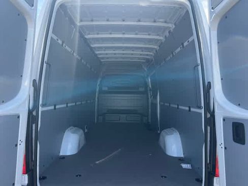 New 2026 Mercedes-Benz Sprinter 2500 image 6