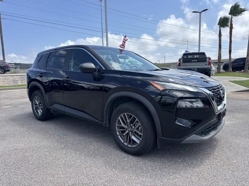 Used 2023 Nissan Rogue S FWD image 3