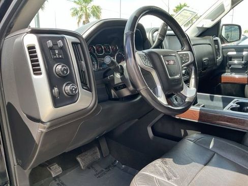 Used 2018 GMC Sierra 1500 SLT w/ SLT Premium Package AWD/4WD image 14