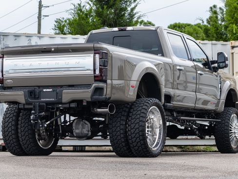 Used 2026 Ford F450 Platinum w/ Platinum Plus Package AWD/4WD image 4