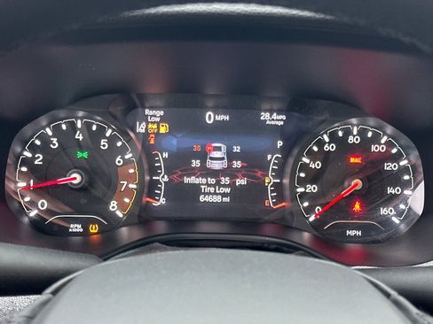 Used 2024 Jeep Compass Latitude image 37