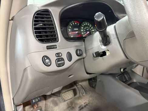 Used 2005 Toyota Tundra SR5 AWD/4WD image 15