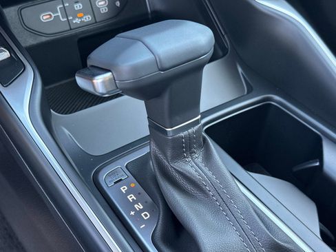 New 2026 Kia Sorento S w/ S Panoramic Sunroof Package image 24