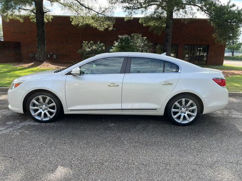 Used 2010 Buick LaCrosse CXS w/ Touring Package FWD image 2