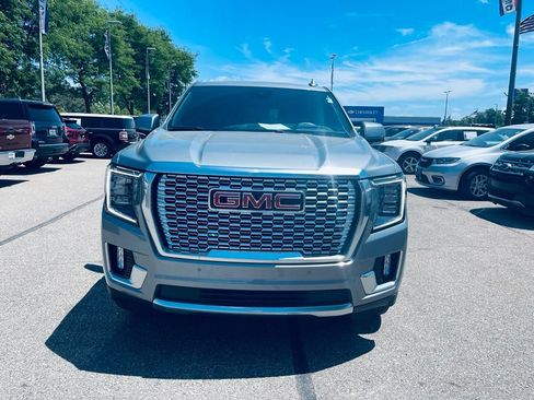 Used 2023 GMC Yukon Denali AWD/4WD image 10